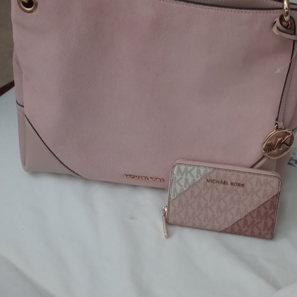 Micheal Kors Wallet